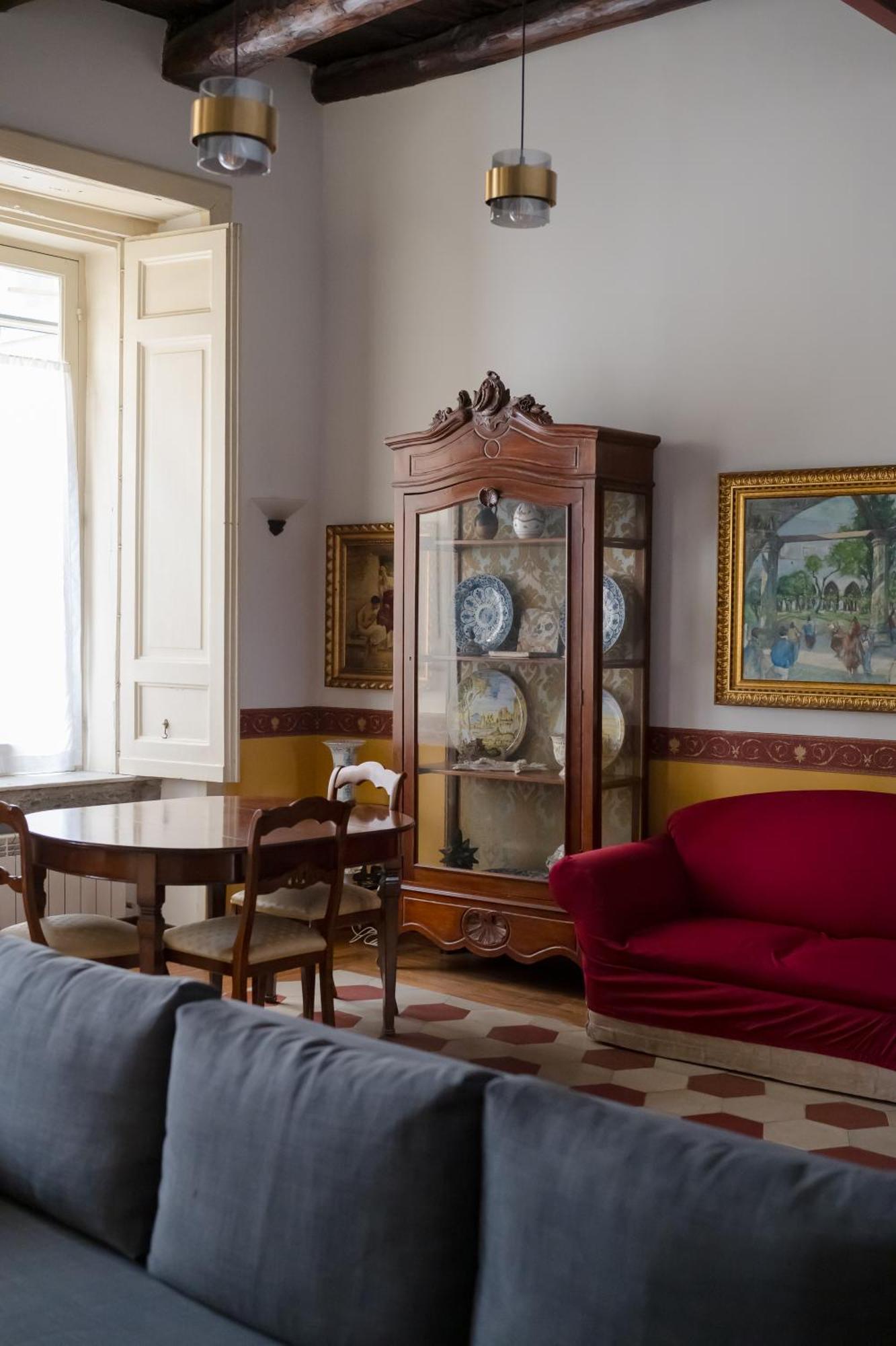 Regal Santa Chiara By Dimorra Apartment Naples Luaran gambar